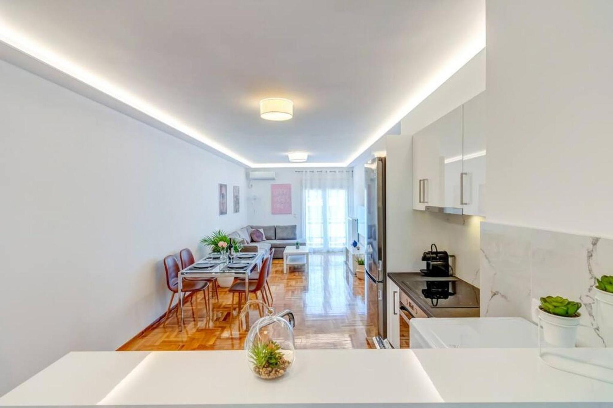 Koukaki Lux 2Bd 1Master Ap Next To Acropolis Apartment Athens Exterior photo